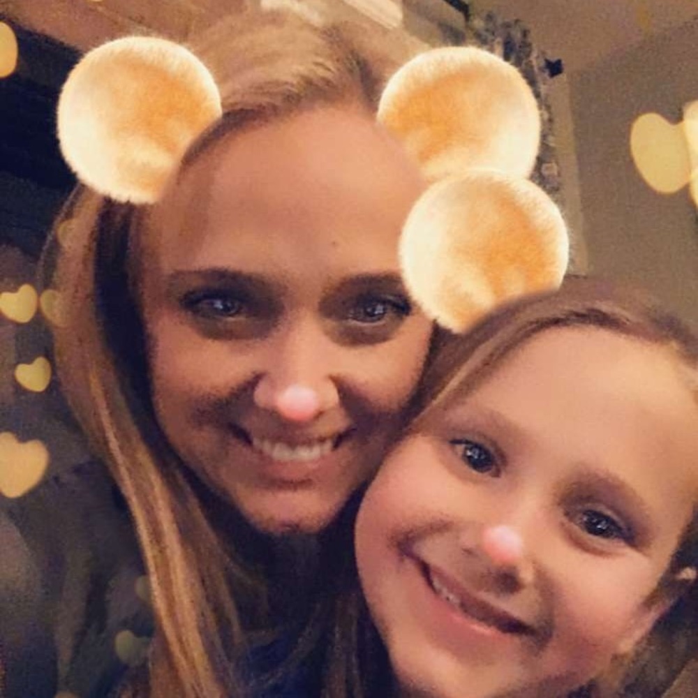 Meet your Posher, Christena